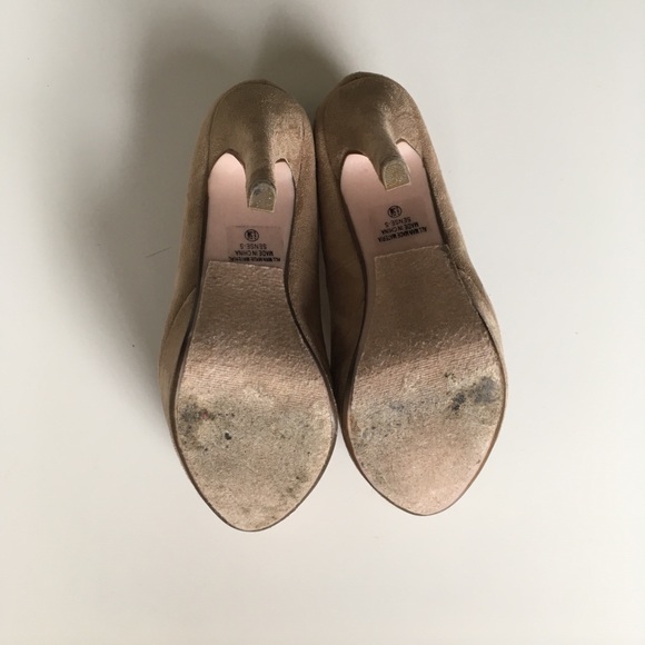 Suede Heels - Picture 3 of 7